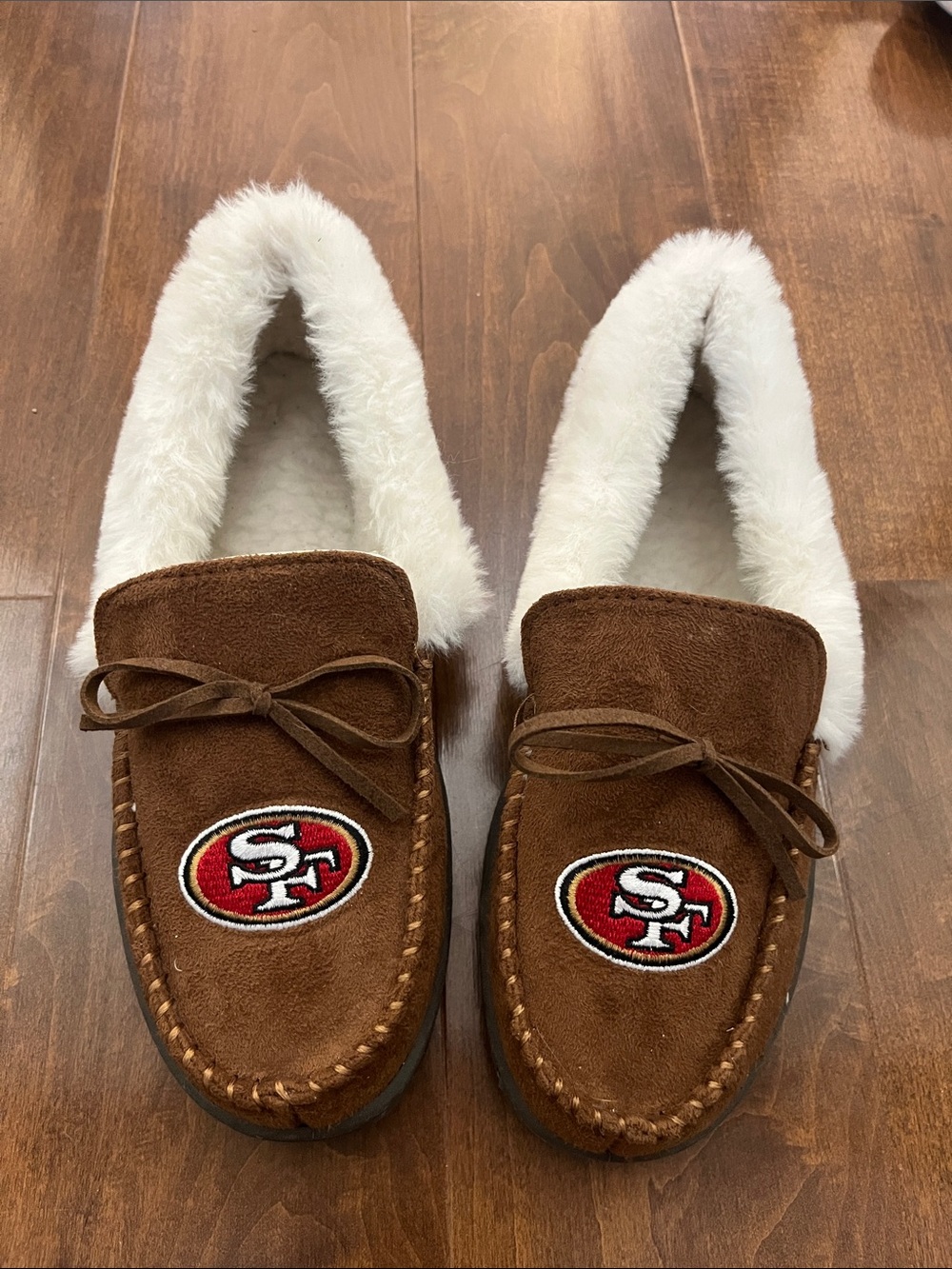 San Francisco 49ers Brown Suede Faux-Fur Lined Moccasin Slippers